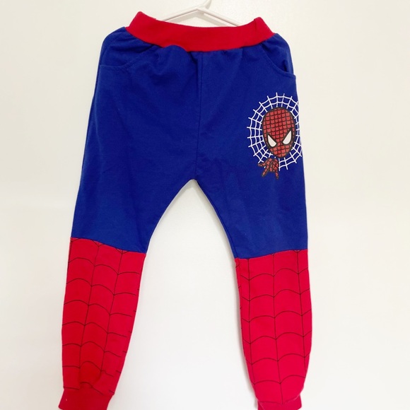 Spider-Man 3 Piece Sweatsuit - Picture 5 of 8
